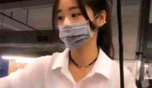 吃瓜变口罩